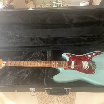 Fender Duo-Sonic - Daphne Blue 2018 Jag-Stang Kurt Cobain Vibe Offset Guitar MIM image 9
