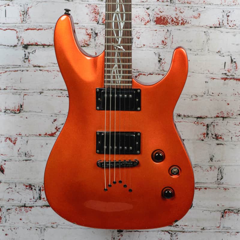 ISS88952 Dean - Vendetta Electric Guitar - Orange Metallic - w/HSC - x0977 - USED image 1