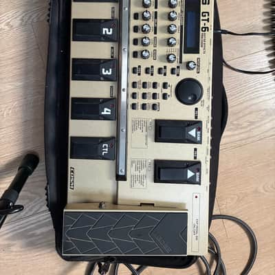 Boss GT-6 Multi-Effect Unit 2001 - 2005 - Gold image 5