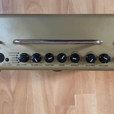 Yamaha THR5A 10-Watt 2x3" Stereo Digital Modeling Acoustic Guitar Combo 2012 - Present - Gold image 3