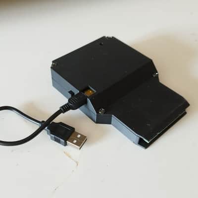 Yamaha RX5 USB cartridge with 707 808 909 LINN 606 samples Freshly built in new cool White color/green led to match the drum