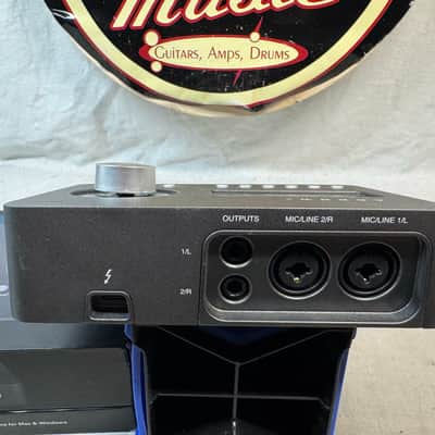 Universal Audio Arrow Thunderbolt Audio Recording Interface with Box image 5