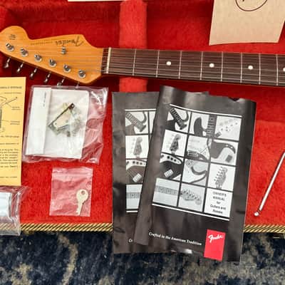 Fender American Vintage '62 Stratocaster 1990s - Black image 2