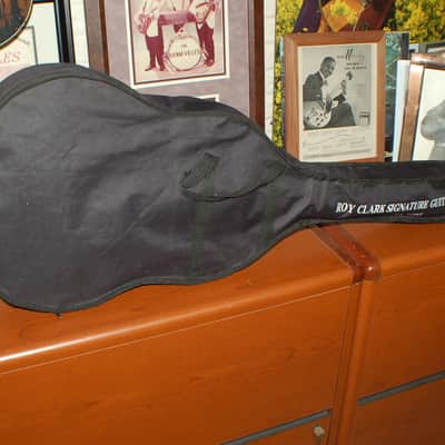 Roy Clark Signature Classical Guitar New Strings Gigbag 1990's Natural image 11