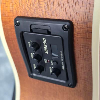 Kala KA-BE Baritone Satin Mahogany Ukulele with Pickup & Kala Bag image 6