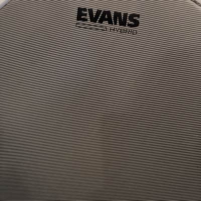 Evans Hybrid 14" Snare Head image 4