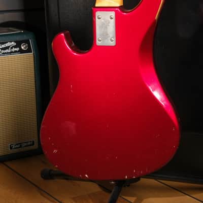 Gibson Victory Standard Bass 1981 - Candy Apple Red image 10
