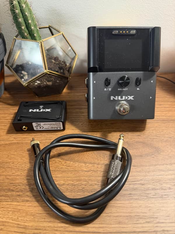 NuX B8 Wireless Instrument System 2024 - Present - Black image 1