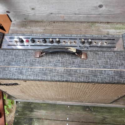 Supro 1696TN  thunderbolt 1960's image 2