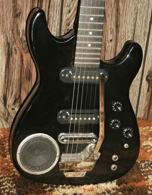 Synsonics Terminator guitar 7020 TABK with onboard amp image 1