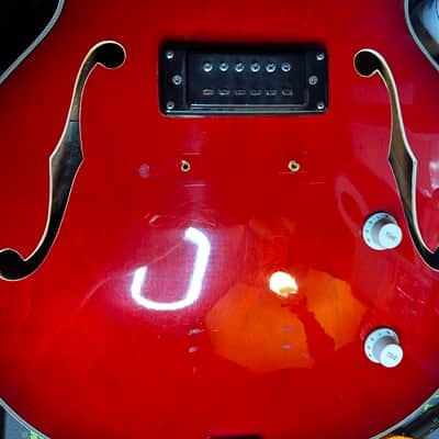 Epiphone EA-250 with Trapeze Tailpiece image 15