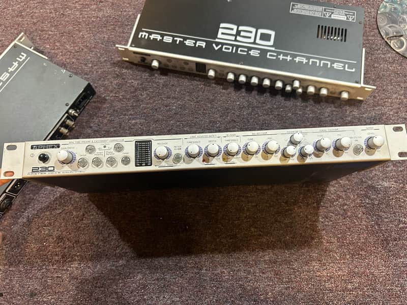 Aphex 230 Vocal Channel Strip with Mic Pre, EQ, and Compressor 2/3 image 1