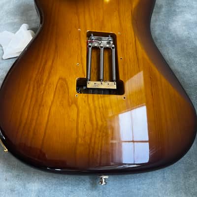Warmoth Strat Custom 2015 - Tobacco Burst image 11