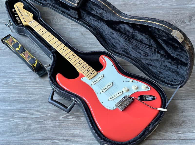 Fender Hank Marvin Stratocaster