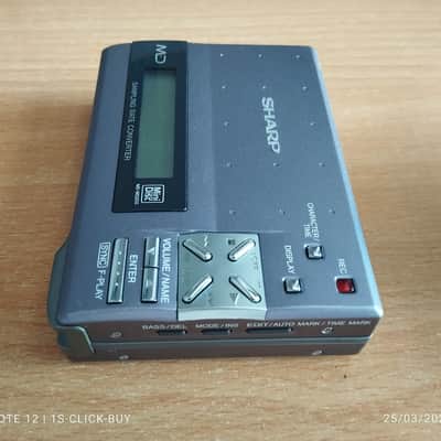 Sharp MD MS 200 1997 - Sharp Walkman Portable mini disc Player MD MS 200 gray working video test image 2