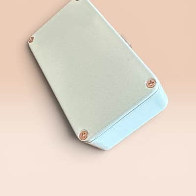 Lovepedal Balance Ultimate Preamp, 2015 Limited Edition, #01 of 40 - Baby Blue image 9