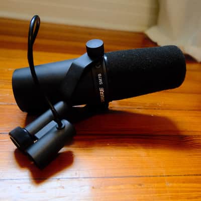 Shure SM7B + Crimson Audio Mogaine Mic Booster image 3