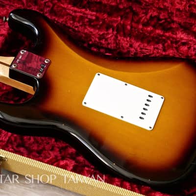 2018 Fender Custom Shop 1957 Stratocaster Journeyman Relic-Sunburst. image 17