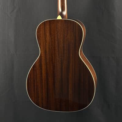 Bourgeois Touchstone Standard L-DBO – Torrefied Sitka / Mahogany – 14-Fret image 5