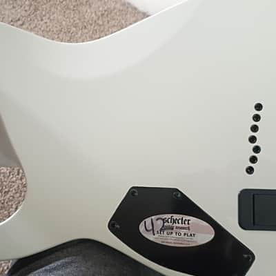 Schecter hellraiser 7 string image 2