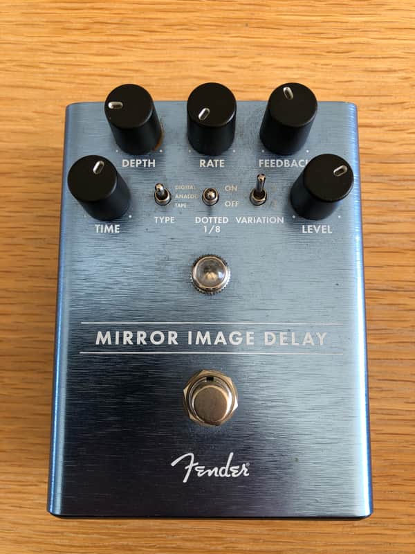Fender Mirror Image Delay