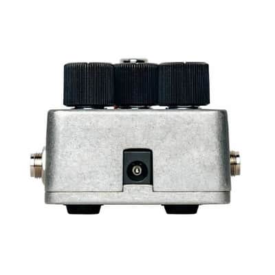Electro-Harmonix Percolator Harmonic Saturator Effects Pedal image 4