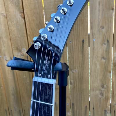 Epiphone Explorer Pro TV Silver - Limited Edition image 15