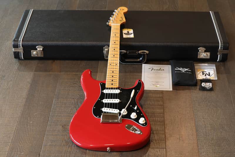 Fender Custom Shop Post Modern Stratocaster NOS