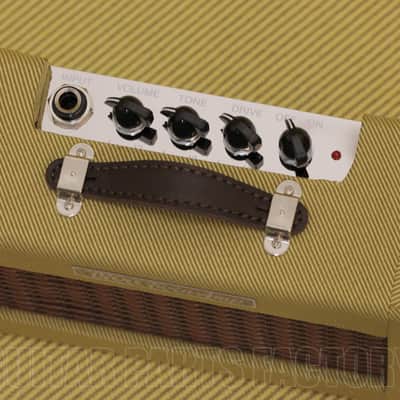 023-4811-000 Mini '57 Guitar Twin-Amp Tweed 9V Battery Headphone Out image 3
