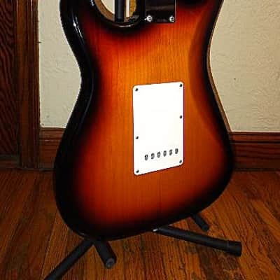 RARE 2009 Momose Sonix Custom Craft Guitar ST-62 3TS <> FLAME Maple Neck <> Bacchus Deviser <> Custom Shop Level Quality <> Momose Stratocaster Tweed Case <> 100% Original image 5