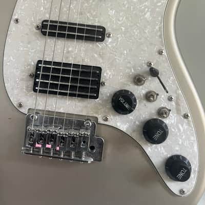 Volgoa Strat style guitar 2020’s image 3