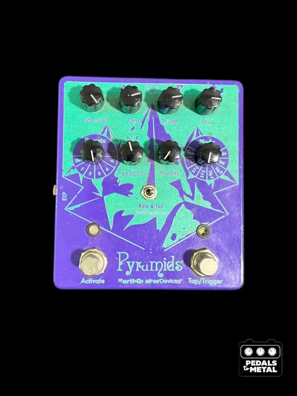 EarthQuaker Devices pyramids