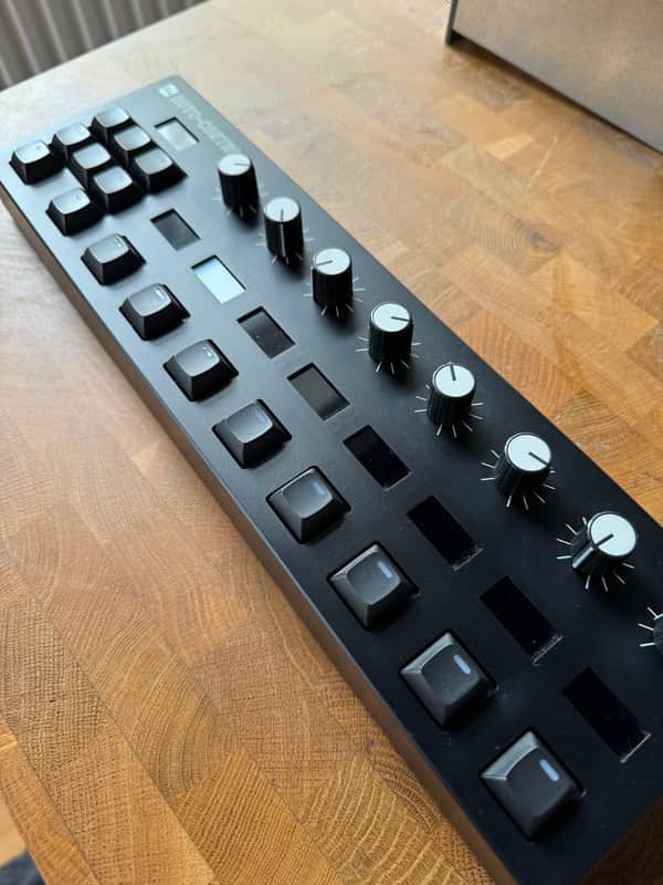 Melbourne Instruments Roto-Control Midi Controller image 1