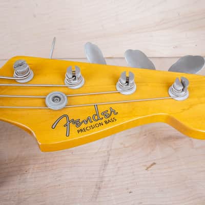 Fender PB-62 Precision Bass '62 Reissue CIJ 2004 Vintage White Japan w/ Bag image 4