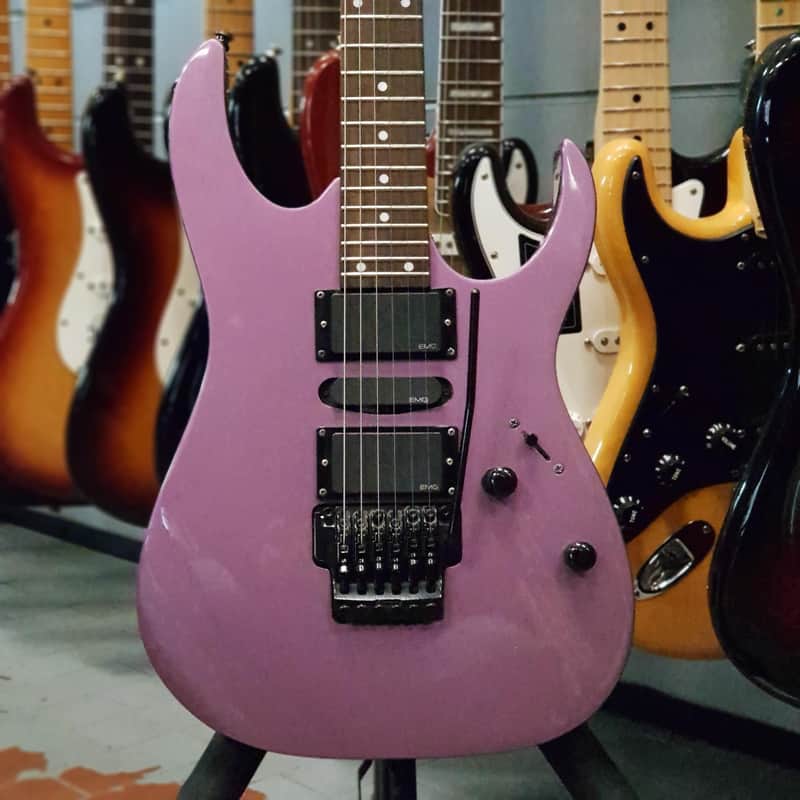 Ibanez   Gio Grg270 B + Emg image 1
