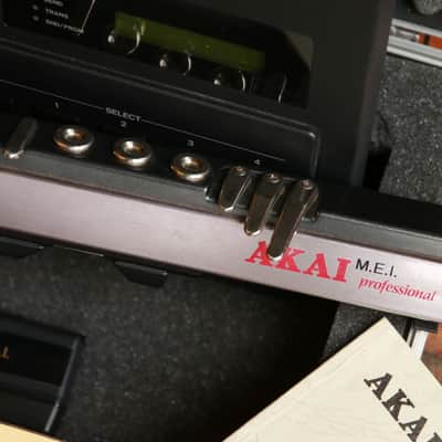 Akai EWI3000 w/ EWI3000m Analog Monophoinc Wind Synthesizer & Controller image 11