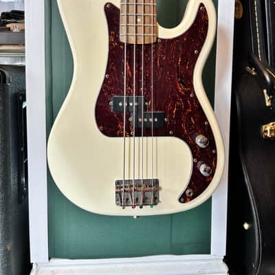 JIM DEACON 4 STRING BASS GUITAR image 2