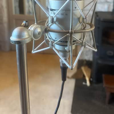 Neumann M 149 Large Diaphragm Multipattern Tube Condenser Microphone 1999 - Present - Nickel image 4