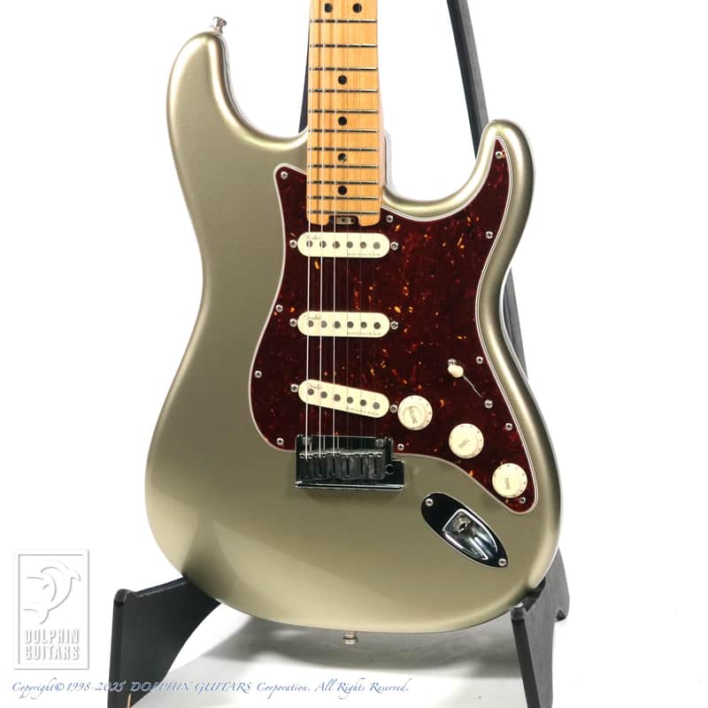 FENDER USA American Elite Stratocaster Champagne 2017[Pre-Owned