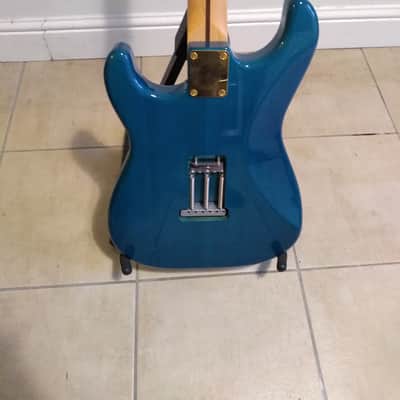 Fender MIJ Traditional II Stratocaster 2021 - Caribbean Blue image 6