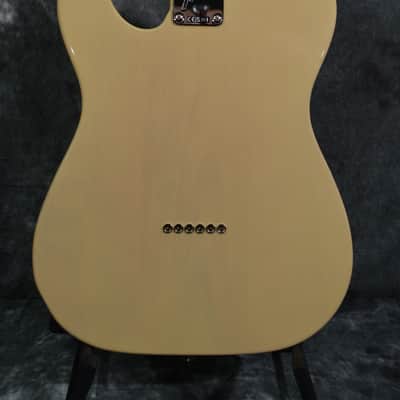 Fender American Professional Classic Limited Edition Telecaster Vintage Blonde Blackguard w Silent System & FAST Same Day Shipping image 4