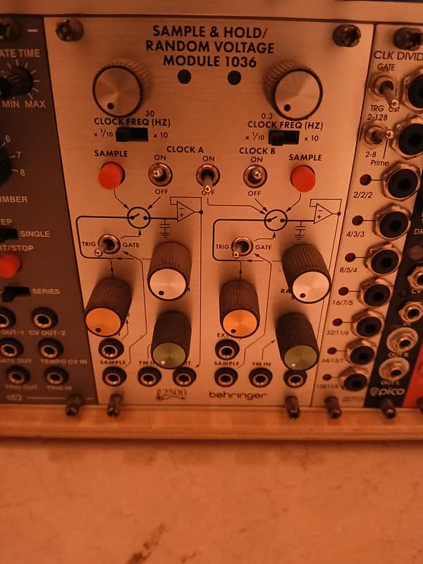 Behringer 1036 Sample & Hold / Random Voltage Eurorack Module 2024 - Present - Silver image 1