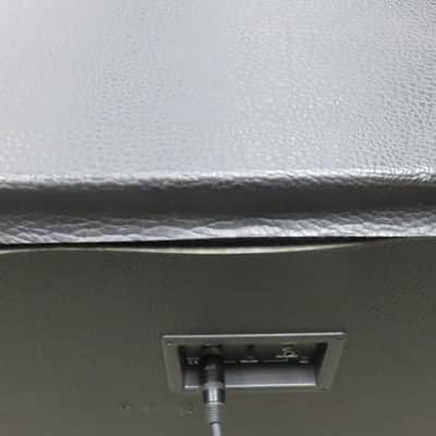 Behringer Ultrastack BG412H 4x12” Angled Guitar Speaker Cabinet image 12