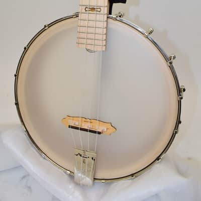 Deering Goodtime Concert Scale Banjo Ukulele, Natural/Nickel image 3