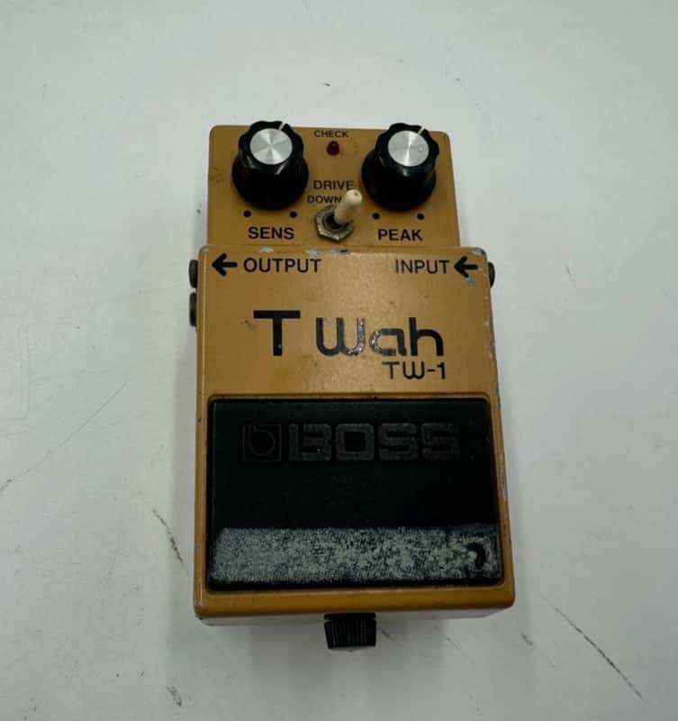 Boss TW-1