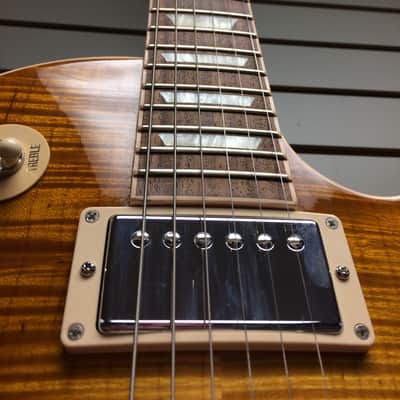 Gibson Les Paul Standard 2016 Honey Burst image 10