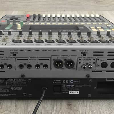 Yamaha 01V Mixer digitale image 4