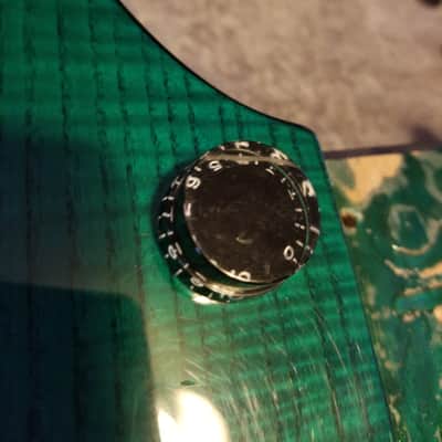 Washburn XB-500 5-string Bass image 5