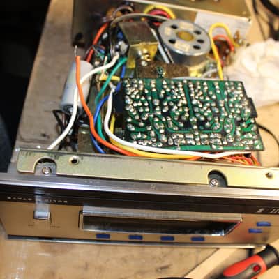 Restored Zenith D762W-1 8 track player image 19