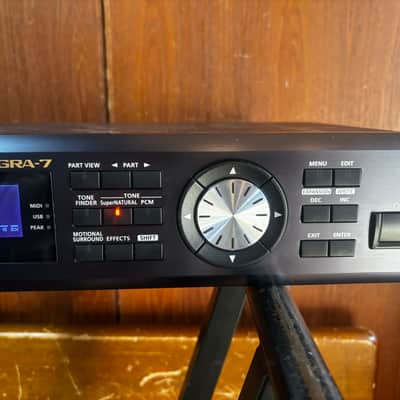 Roland INTEGRA-7 SuperNATURAL Sound Module Bild 4